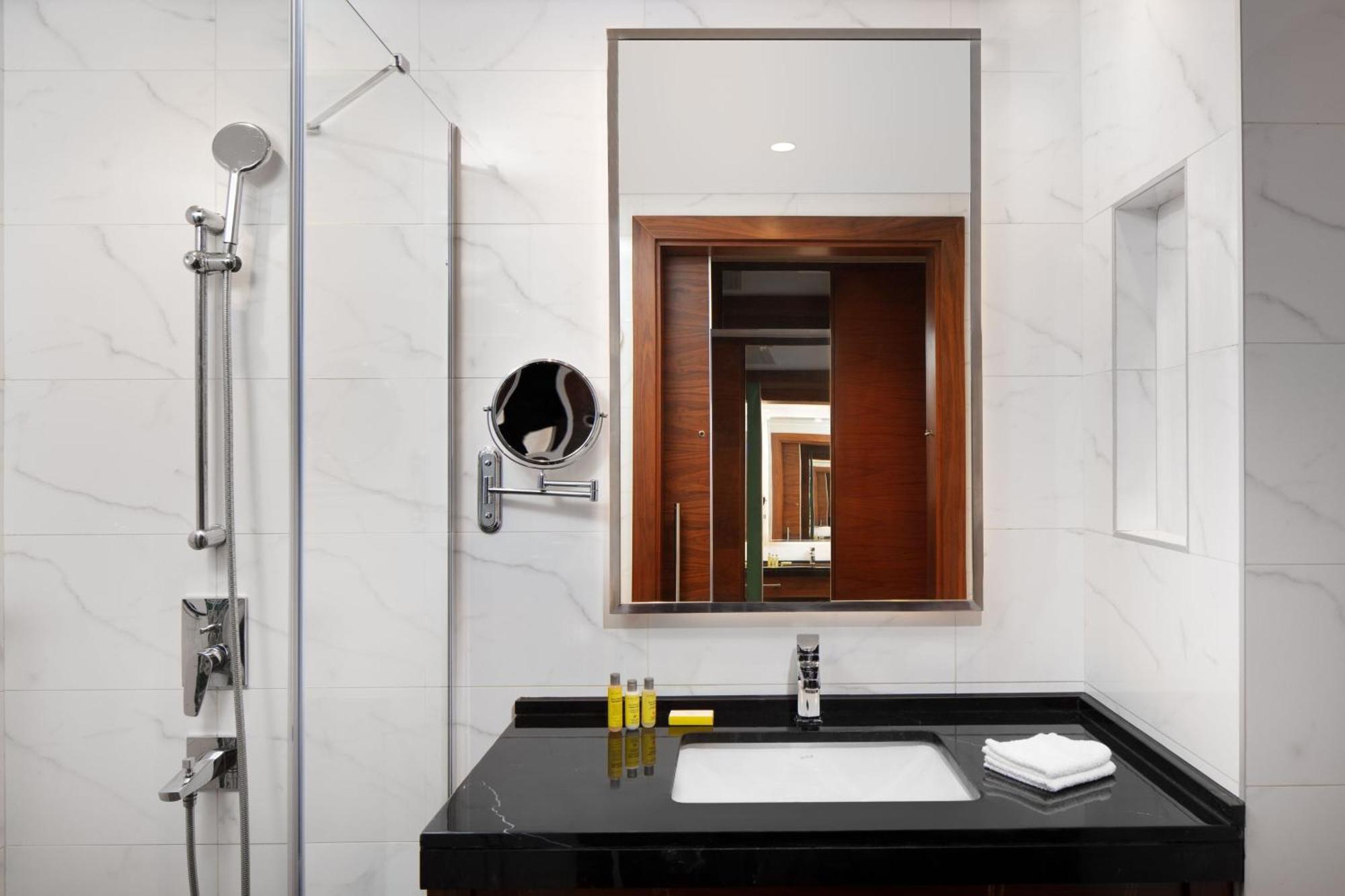Delta Hotels By Marriott Istanbul Levent Ngoại thất bức ảnh